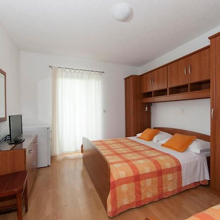 Apartments Milana 2 Tučepi Εξωτερικό φωτογραφία