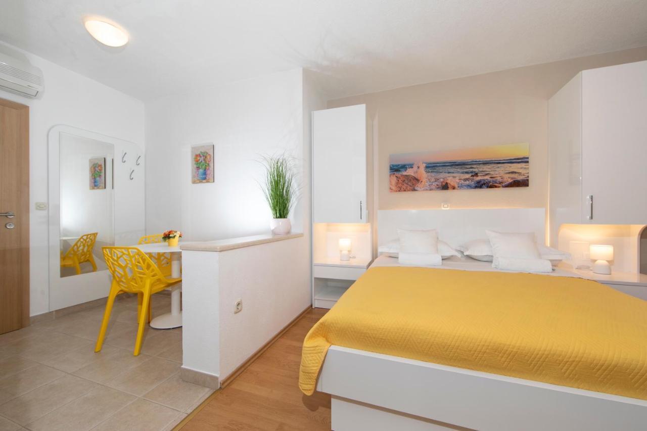 Apartments Milana 2 Tučepi Εξωτερικό φωτογραφία