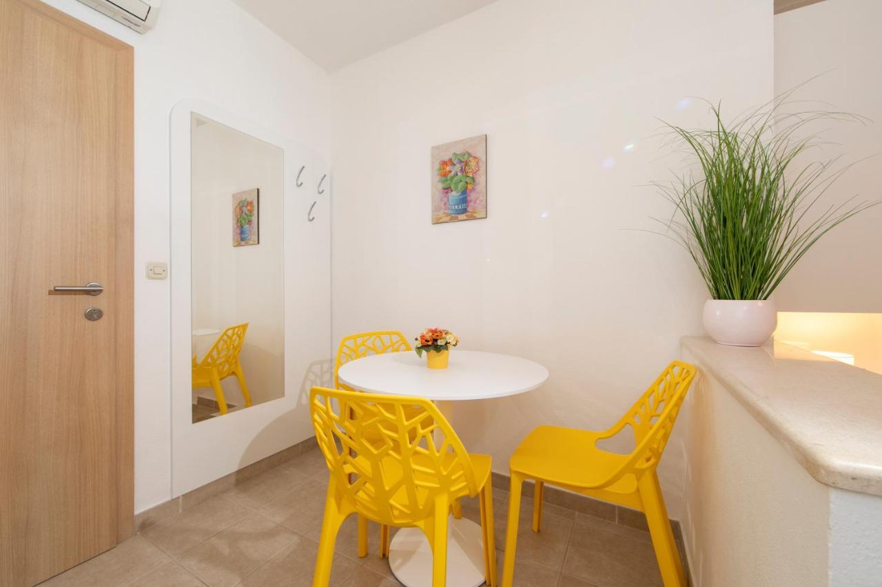 Apartments Milana 2 Tučepi Εξωτερικό φωτογραφία