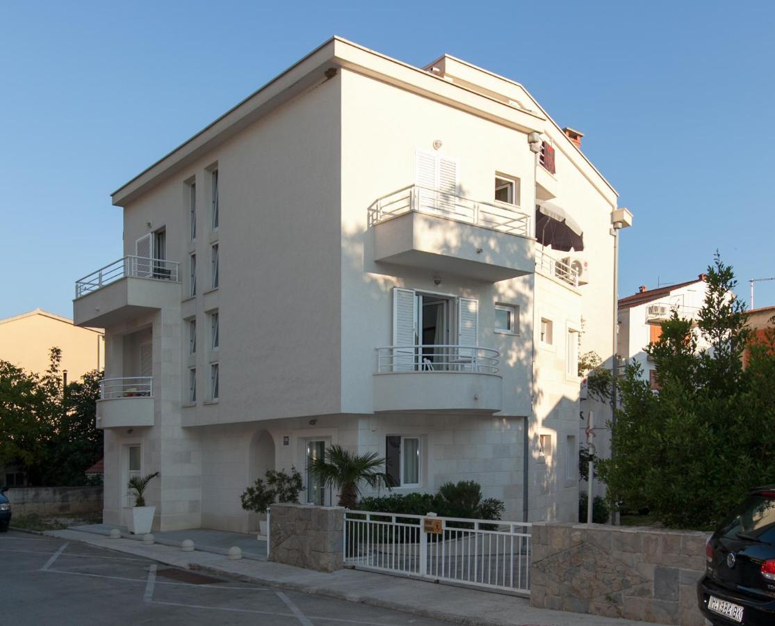 Apartments Milana 2 Tučepi Εξωτερικό φωτογραφία