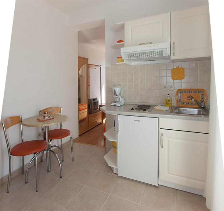 Apartments Milana 2 Tučepi Εξωτερικό φωτογραφία