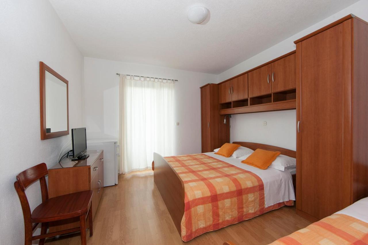 Apartments Milana 2 Tučepi Εξωτερικό φωτογραφία