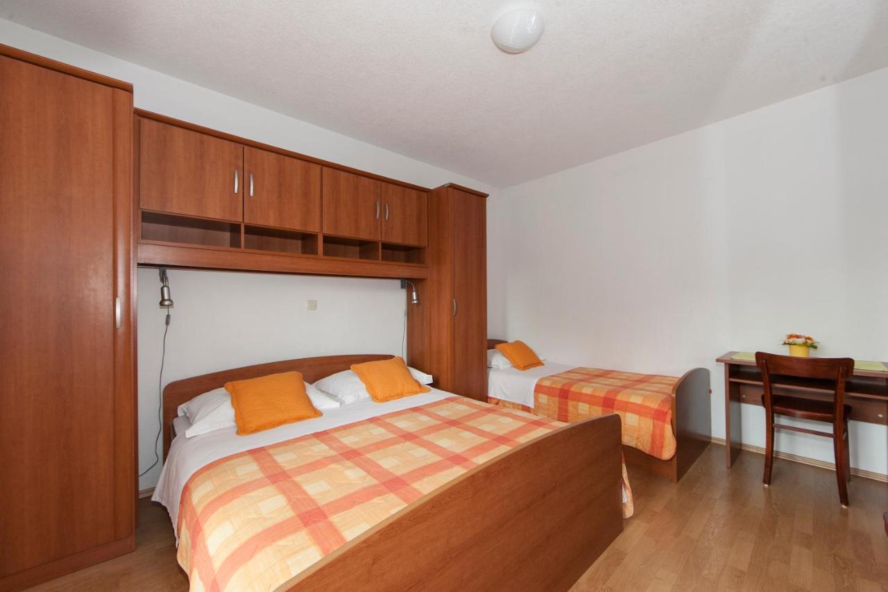 Apartments Milana 2 Tučepi Εξωτερικό φωτογραφία