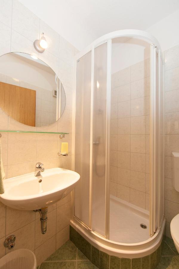 Apartments Milana 2 Tučepi Εξωτερικό φωτογραφία